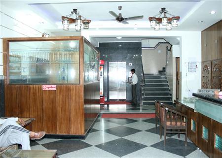 Sun Village Near Railway Station 3* New Delhi