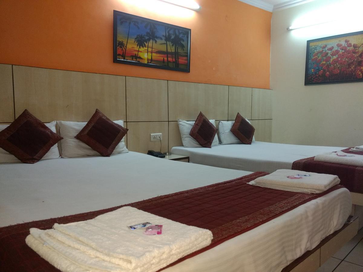 Sun Village Near Railway Station Hotel 3*